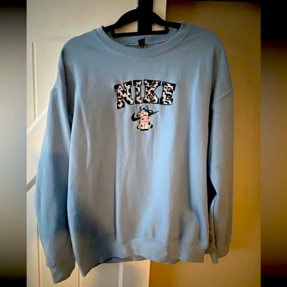 Nike Cow Print Sweatshirt - Picture 1 of 1